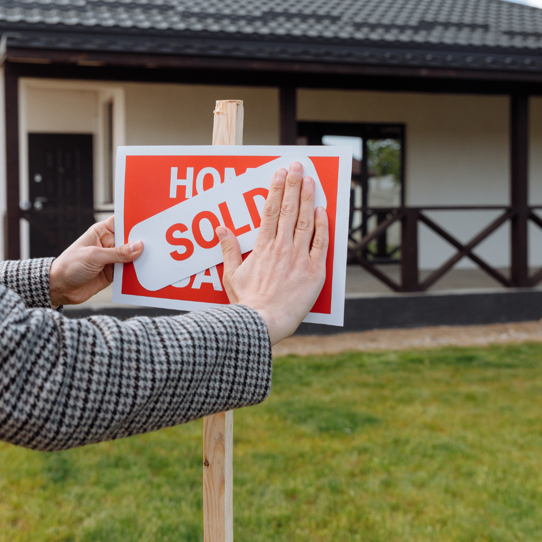 The Truth About Selling a House Quickly: How to Protect Your Equity When Time Matters Most